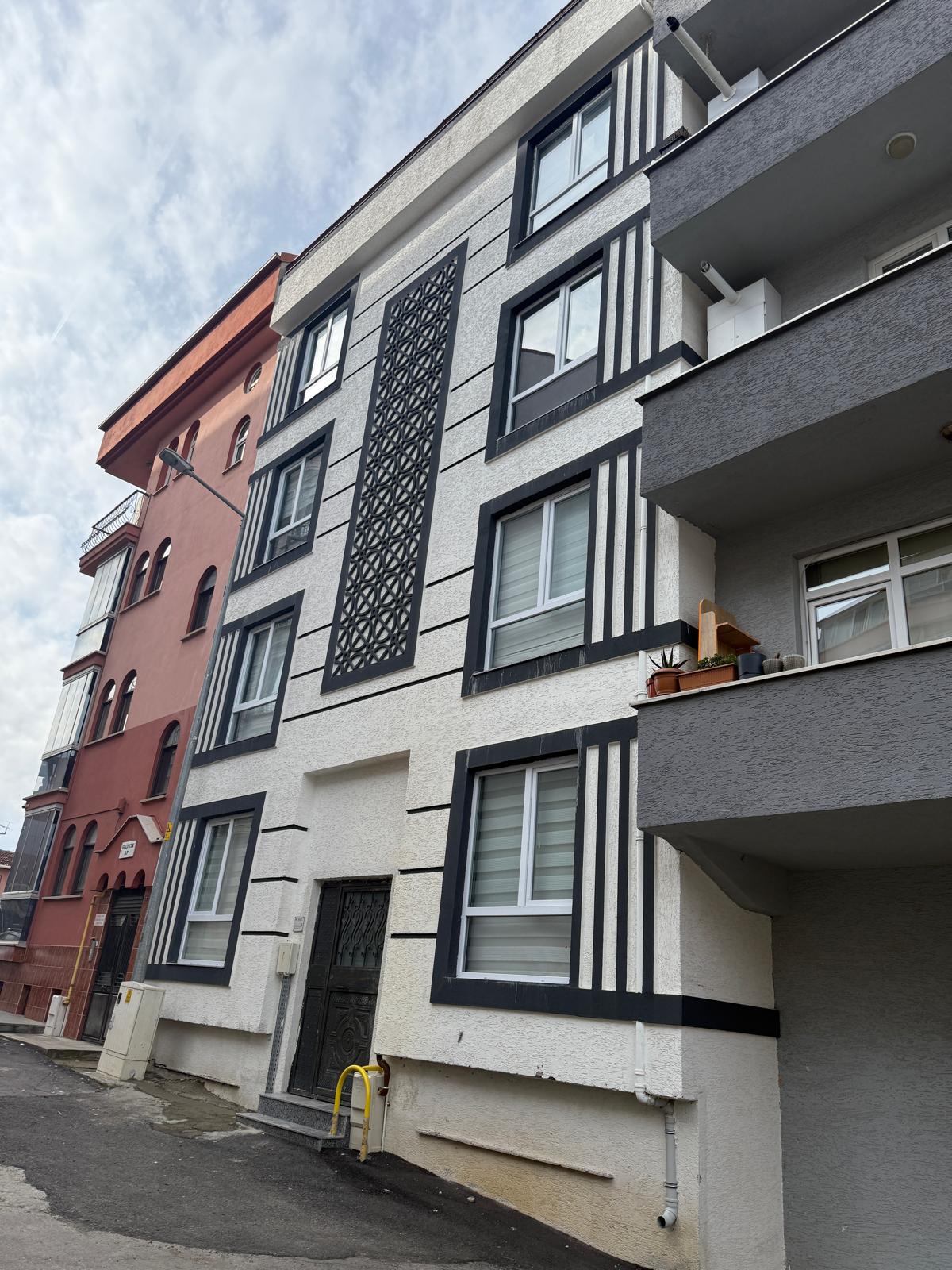 MABEL TOPALOĞLU GÜVENCESİ İLE PELİTLİ MAHALLESİNDE KİRALIK 1+1